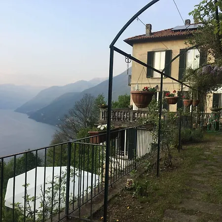 Casa Molina Faggeto Lario